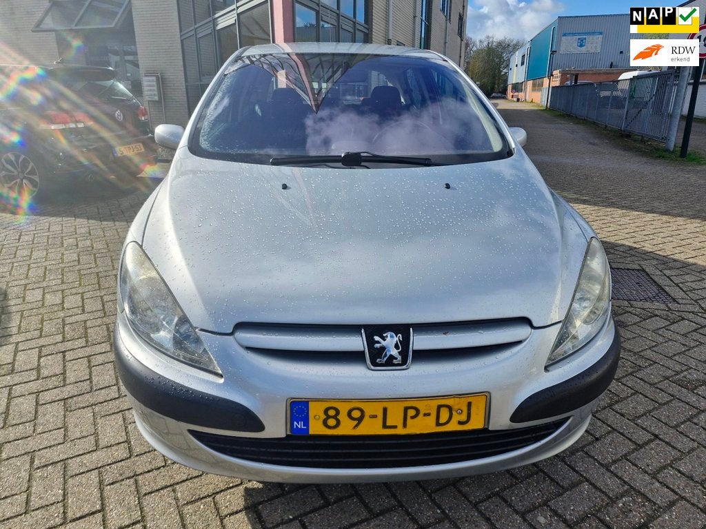 Peugeot 307 1.6-16V XS Automaat Bj.2003 Kmst.152930 met APK, Auto's, Stof, Gebruikt, Zwart, 4 cilinders