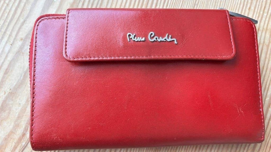 Pierre Cardin portemonnee dames, Overige merken, Ophalen of Verzenden, Zo goed als nieuw, Leer