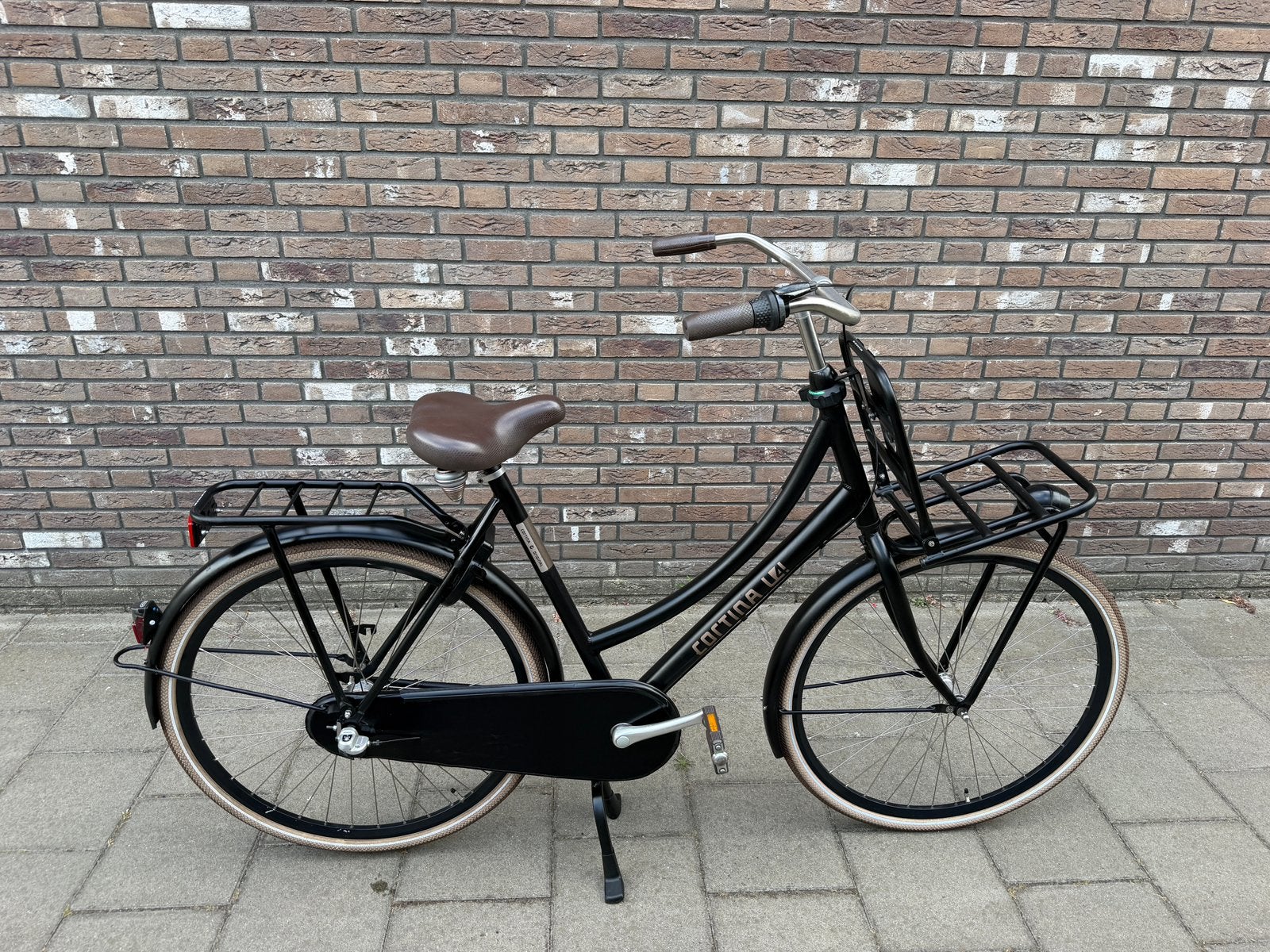Cortina u4 (2025) D56 N3 ZGAN!, Fietsen en Brommers, Fietsen | Dames | Damesfietsen, Terugtraprem, Versnellingen, 56 cm of meer