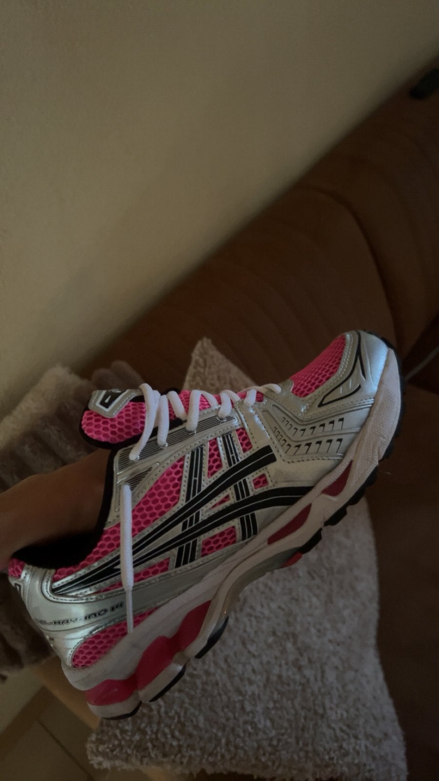 Asics kyano roze, Kleding | Heren, Overige kleuren, Sportschoenen, Nieuw, Ophalen of Verzenden