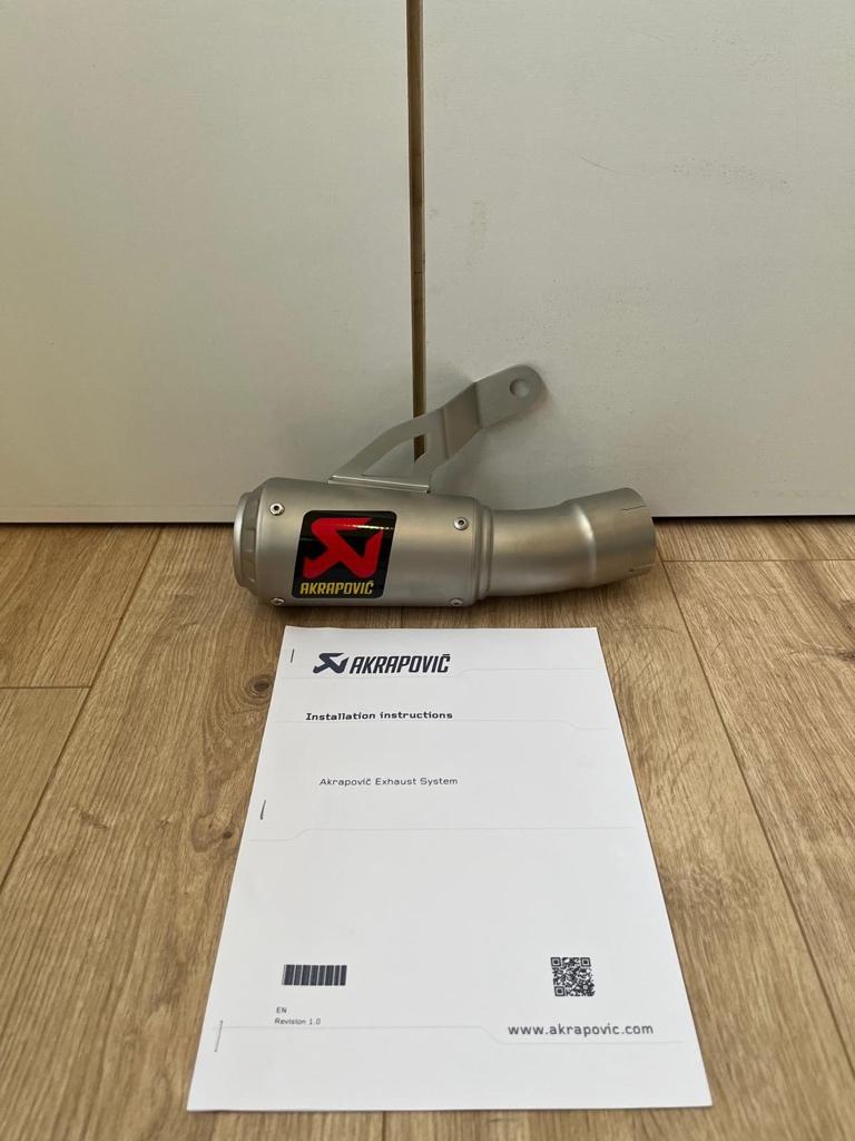 Akrapovič Slip-On BMW S1000R (2019-2026), Motoren, Onderdelen | BMW, Verzenden, Nieuw