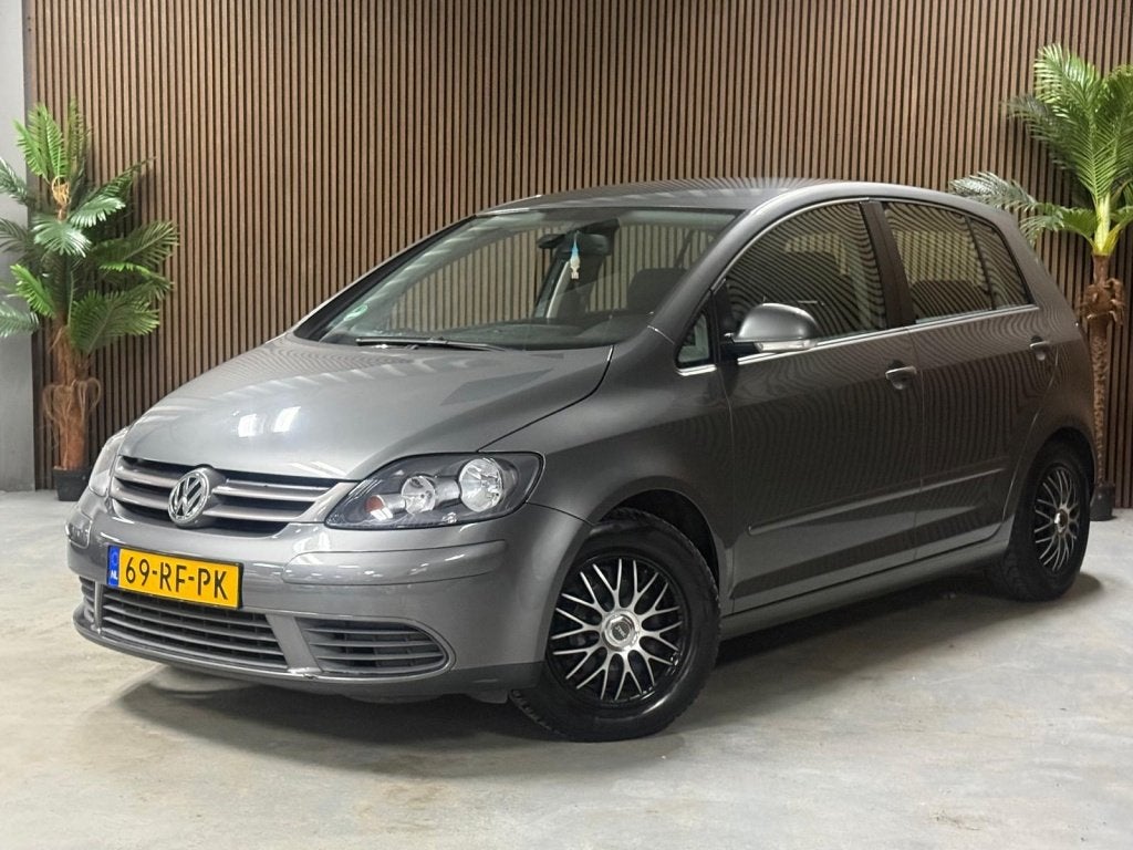 Volkswagen Golf Plus 1.6 FSI Sportline (bj 2005), Auto's, Volkswagen, Golf Plus, Gebruikt, 4 cilinders, 116 pk