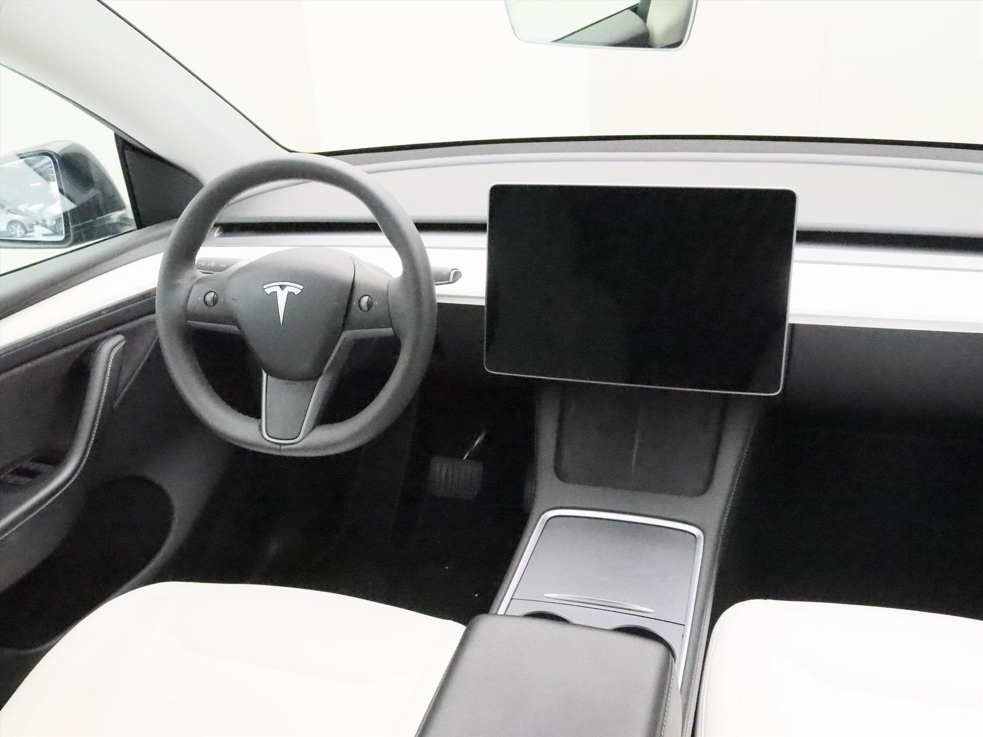Tesla Model Y Long Range AWD 75kWh 351pk 92.9% SoH [ WIT LED, Auto's, Automaat, Dealer onderhouden, Gebruikt, Zwart