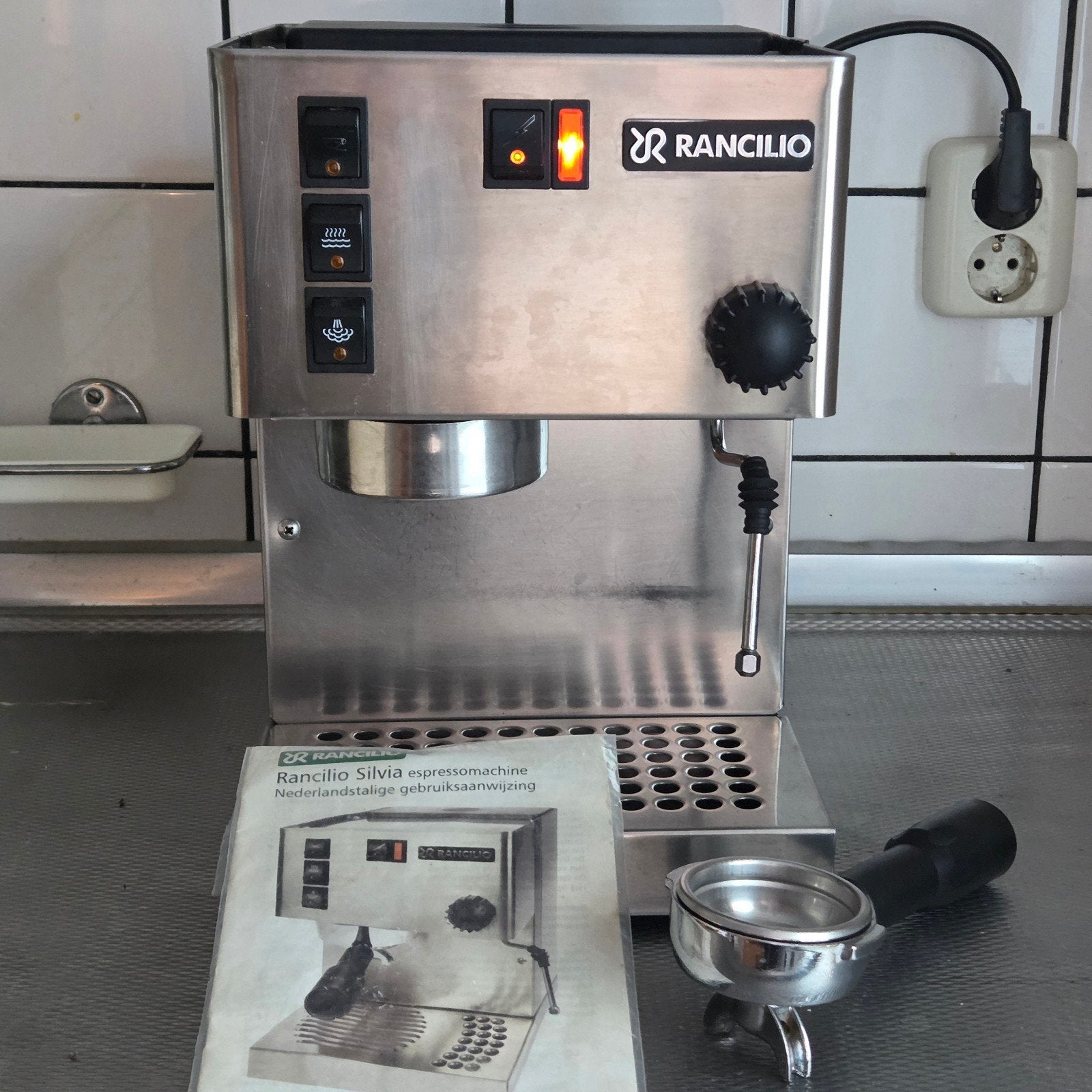 Rancilio silvia, Gebruikt, Koffiemachine, 4 tot 10 kopjes, Ophalen