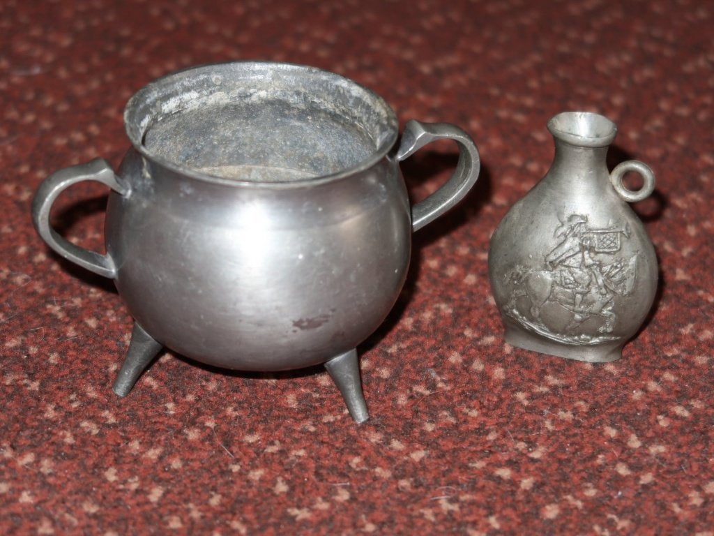 setje vintage tinnen items, oud keteltje en flesje van tin, Verzenden
