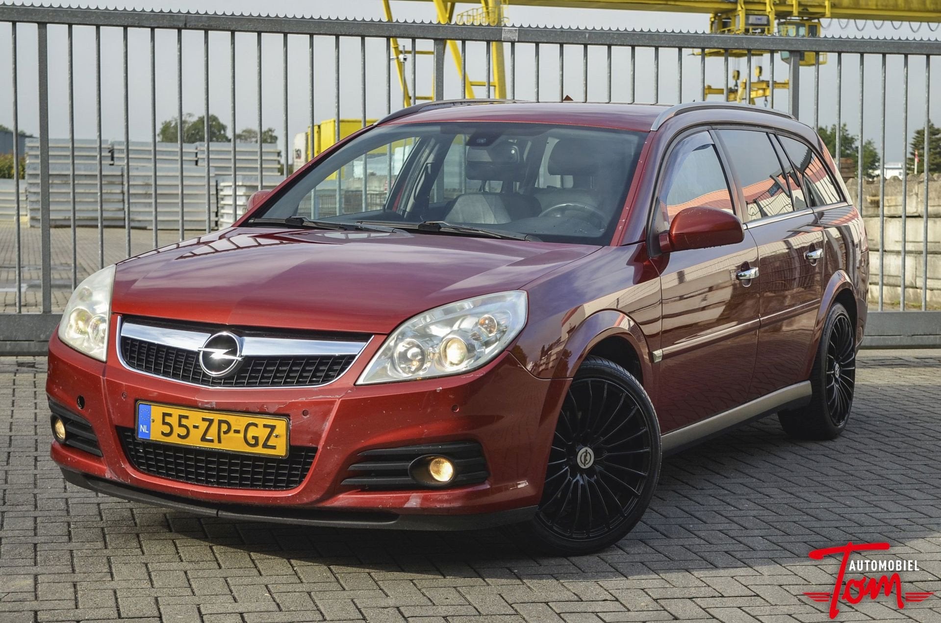Opel Vectra Wagon 1.8-16V Executive | LEDER | AIRCO, Gebruikt, 4 cilinders, 1796 cc, Vectra
