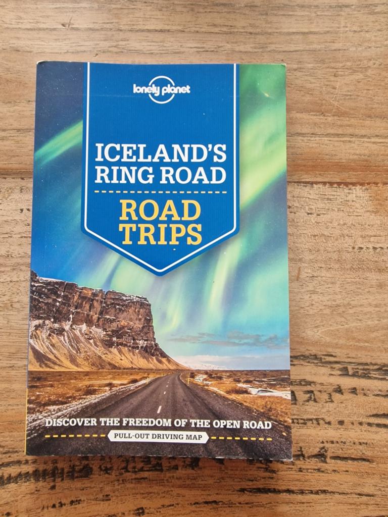 Lonely Planet IJsland's Ringweg Road Trips, Boeken, Reisgidsen, Lonely Planet, Europa, Ophalen of Verzenden, Zo goed als nieuw