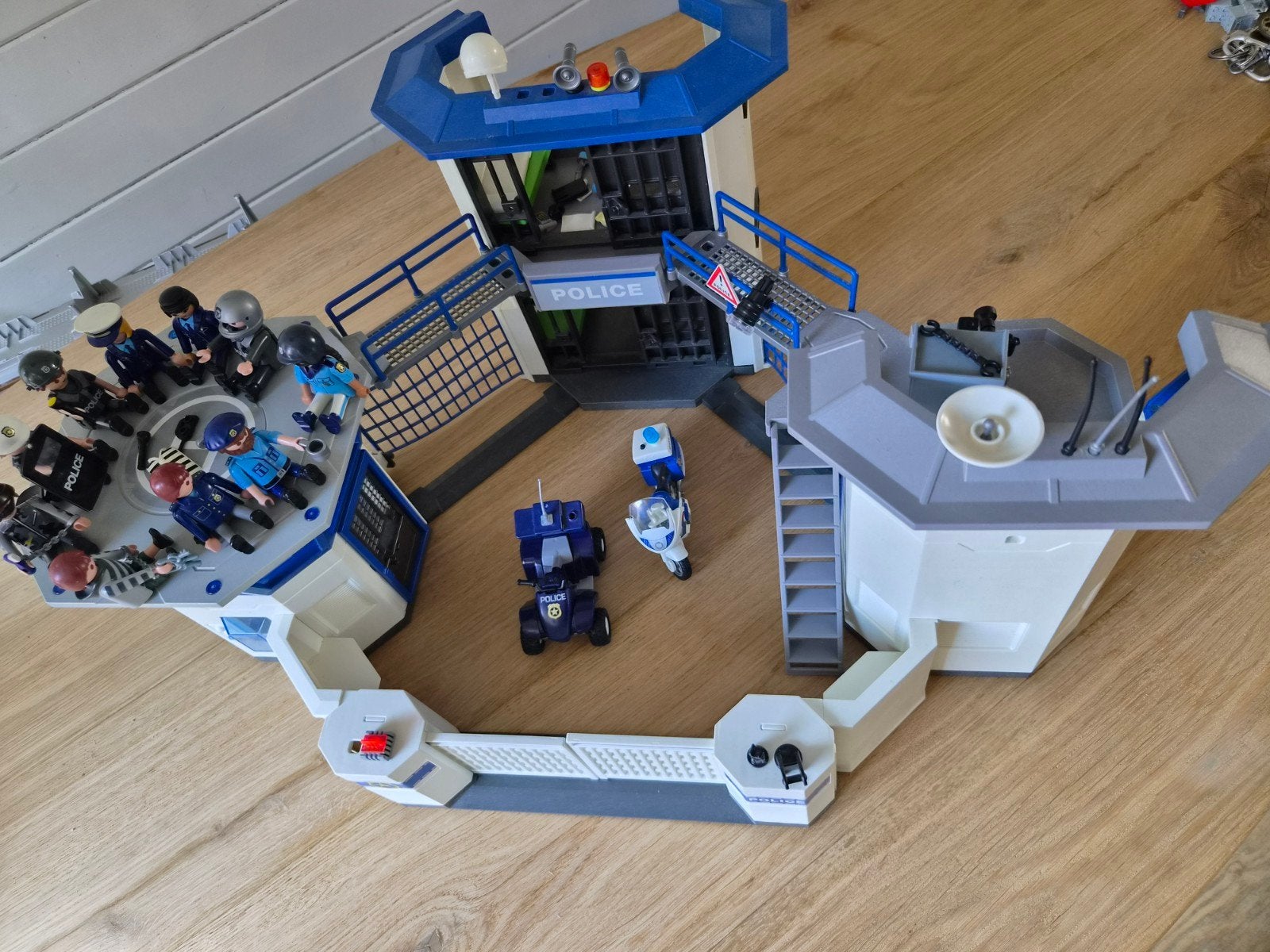 Playmobil politiebureau/gevangenis, Ophalen, Gebruikt