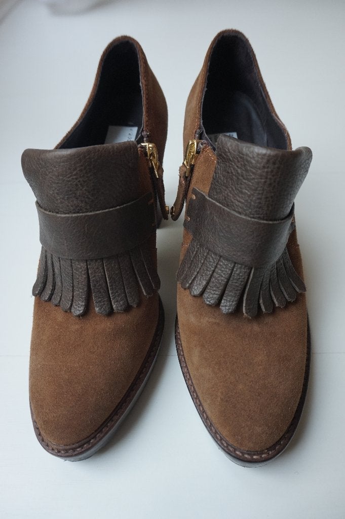 Elvio Zanon pumps hoge hakken enkellaarsjes bruin leer mt 37, Kleding | Dames, Schoenen, Zo goed als nieuw, Pumps, Bruin, Ophalen of Verzenden