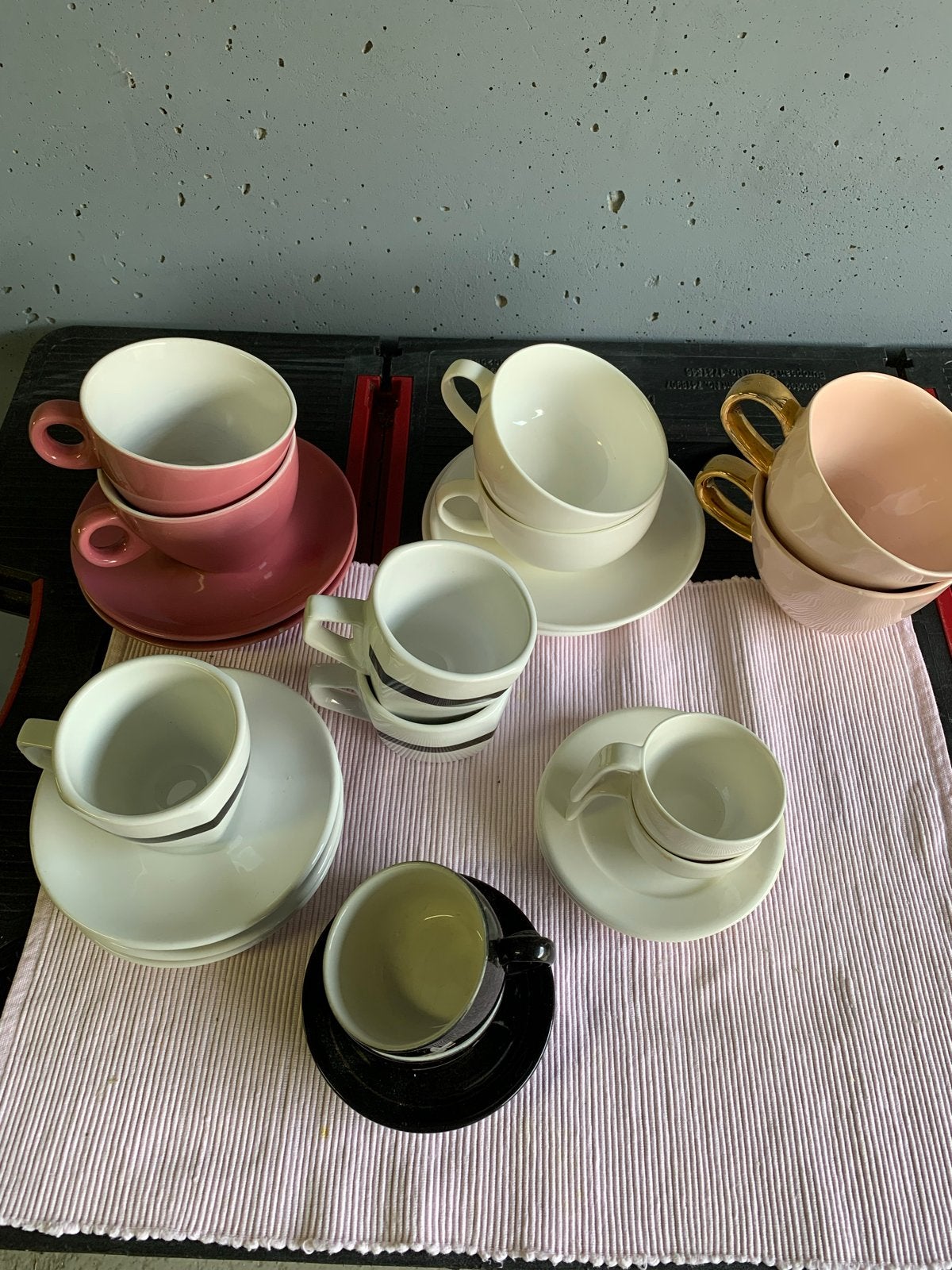 Diverse kopjes en schotels - Vintage en Modern, Ophalen, Gebruikt, Keramiek, Vintage