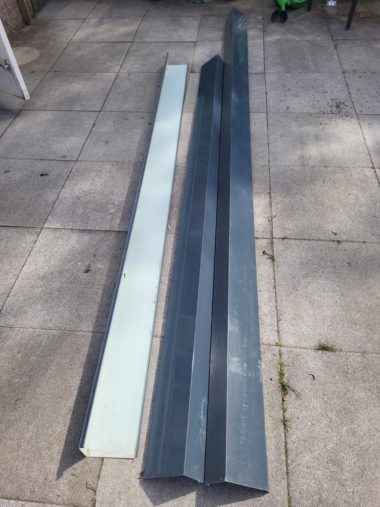 Dakrandprofielen/windveer, Ophalen, Zo goed als nieuw, Minder dan 5 m², Metaal