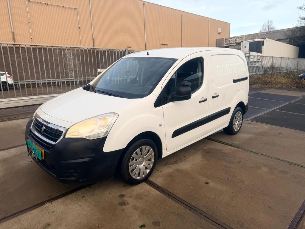 Peugeot Partner 120 1.6 BlueHDI 75 L1 XR!EURO 6!DBL SCHIJFDE, Voorwielaandrijving, Stof, Gebruikt, 4 cilinders