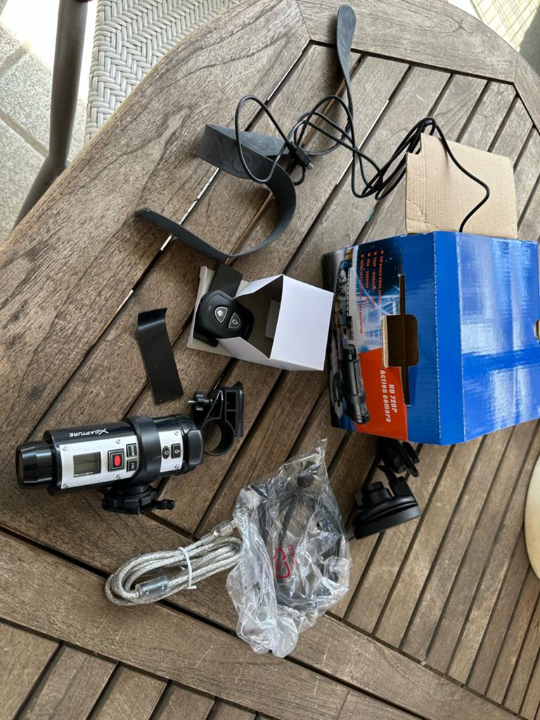 HD 720P Action Camera met accessoires, Ophalen, Gebruikt, Overige merken