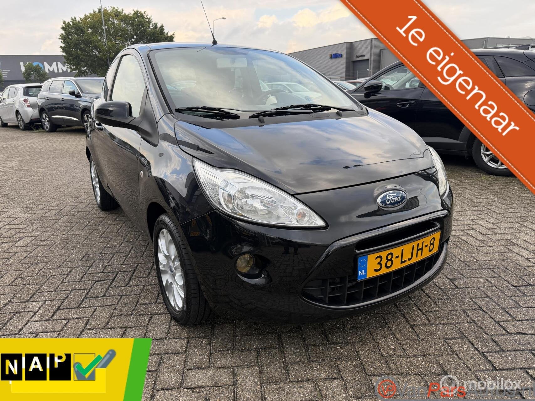 Ford Ka 1.2 Couture First Edition,Airco,P.sensoren,1e eigena, Voorwielaandrijving, Gebruikt, 1242 cc, 4 stoelen