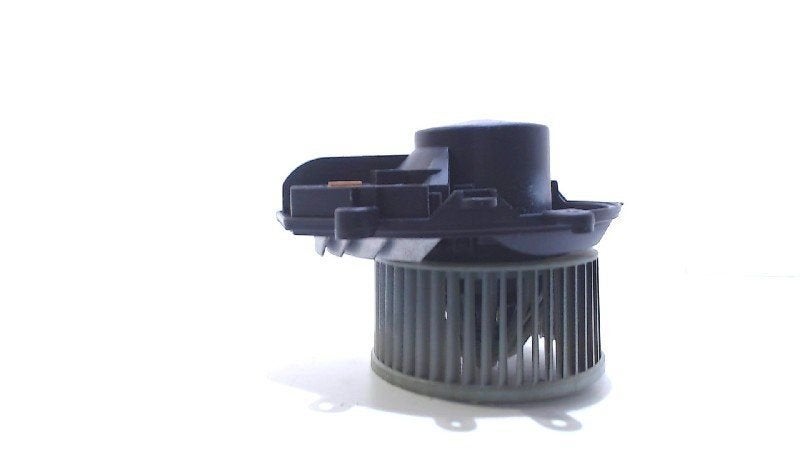 Kachel ventilator motor Volkswagen Passat, Onderdelen@venauto.nl, Van der Ven Autorecycling B.V., Gebruikt, Ettenseweg 76, 4706 PB Roosendaal, The Netherlands