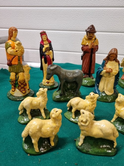 Kerststal beelden vintage antiek ,[a551], Ophalen of Verzenden, 'T Olde Gre-j, Info@toldegrej.nl, Endepoelstraat 20f Didam