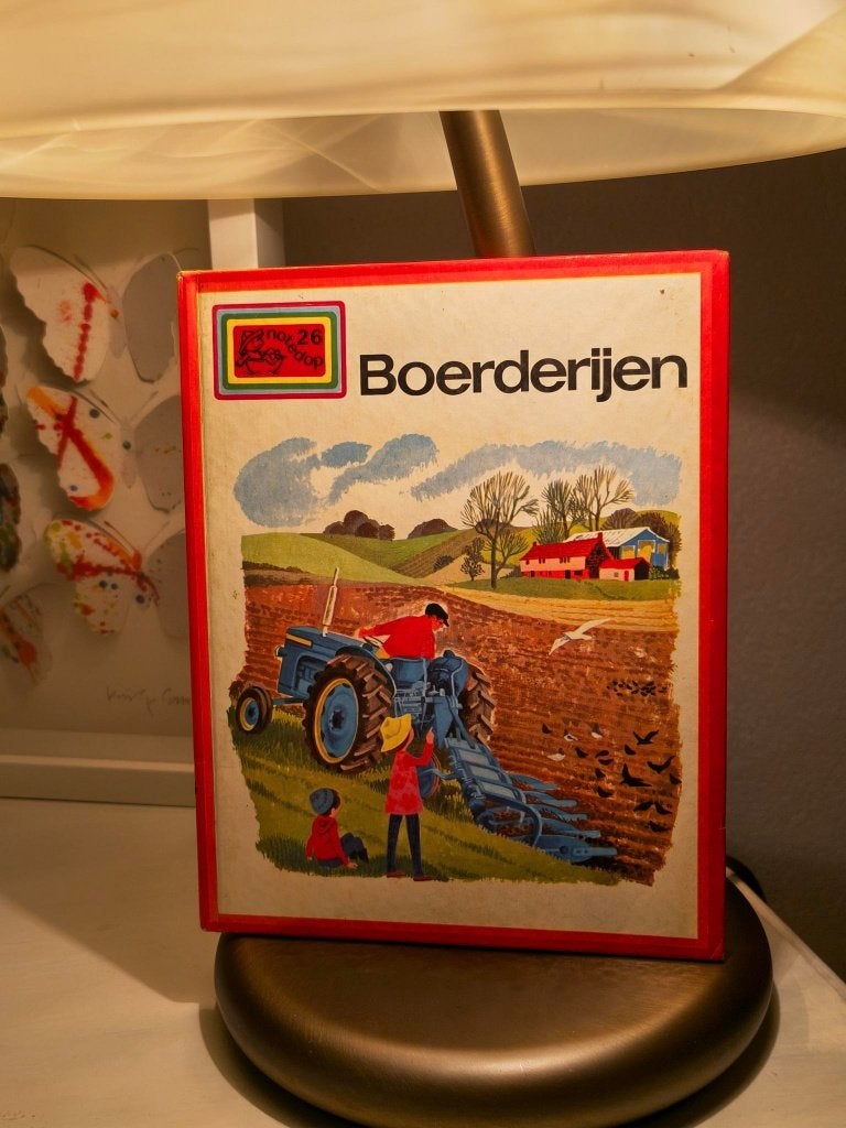 Boekje: BOERDERIJEN - Notedopserie nr. 26, Boeken, Ophalen of Verzenden, Gelezen, Sprookjes
