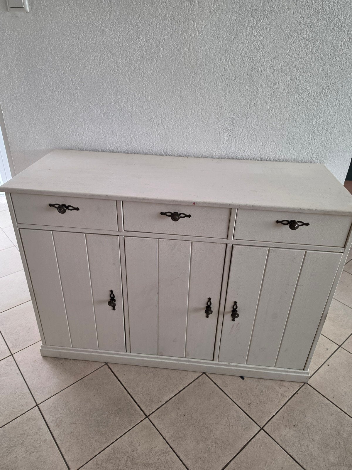 Gratis af te halen: Dressoir met lades, Ophalen, Gebruikt, 100 tot 150 cm, 25 tot 50 cm
