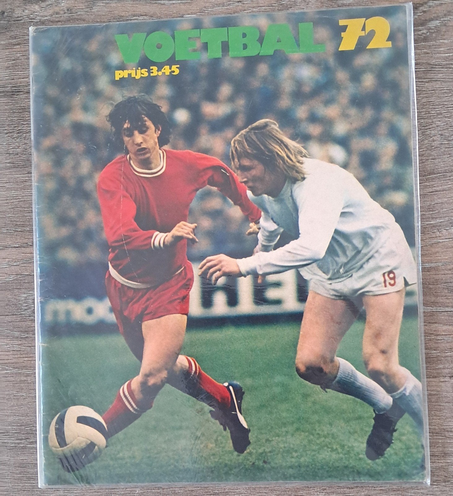 Voetbal 72 - Vintage Voetbaltijdschrift, Verzamelen, Ophalen of Verzenden, Buitenlandse clubs