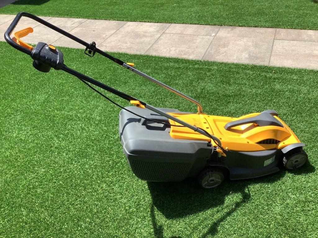 Elektrische grasmaaier Stiga, Ophalen, Cirkelmaaier, Gebruikt, Elektrische grasmaaier