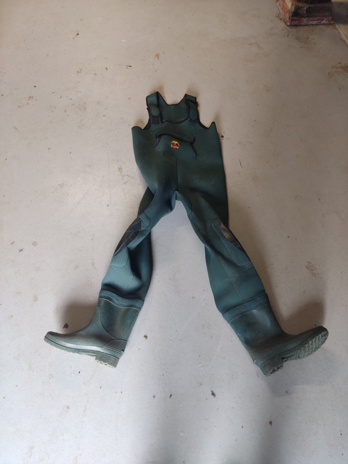 Waadpak, Ophalen, Gebruikt, Kleding