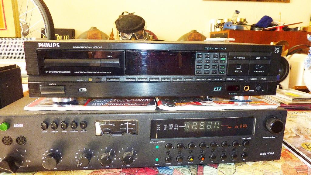 PHILIPS CD840, Audio, Tv en Foto, Cd-spelers, Zo goed als nieuw, Philips, Ophalen of Verzenden