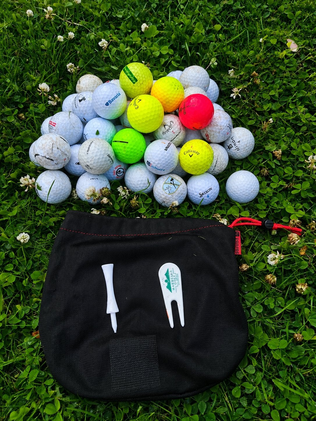Golfballen + accessoires – 48 stuks, Sport en Fitness, Golf, Ophalen of Verzenden, Zo goed als nieuw, Bal(len)