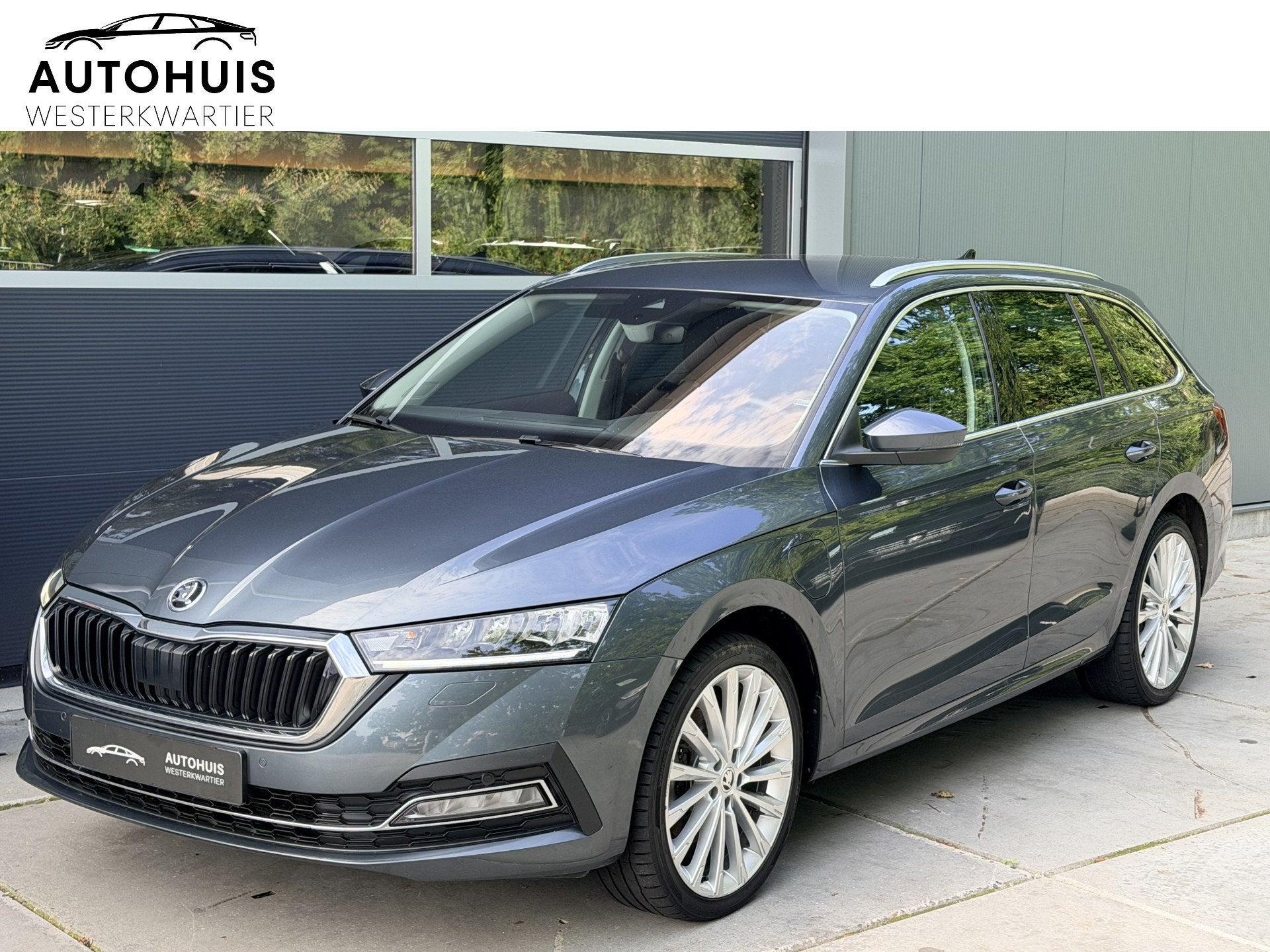 Skoda Octavia Combi 1.4 TSI iV 204pk DSG PHEV Business Editi, Auto's, Gebruikt, Euro 6, 84 €/maand, 1500 kg