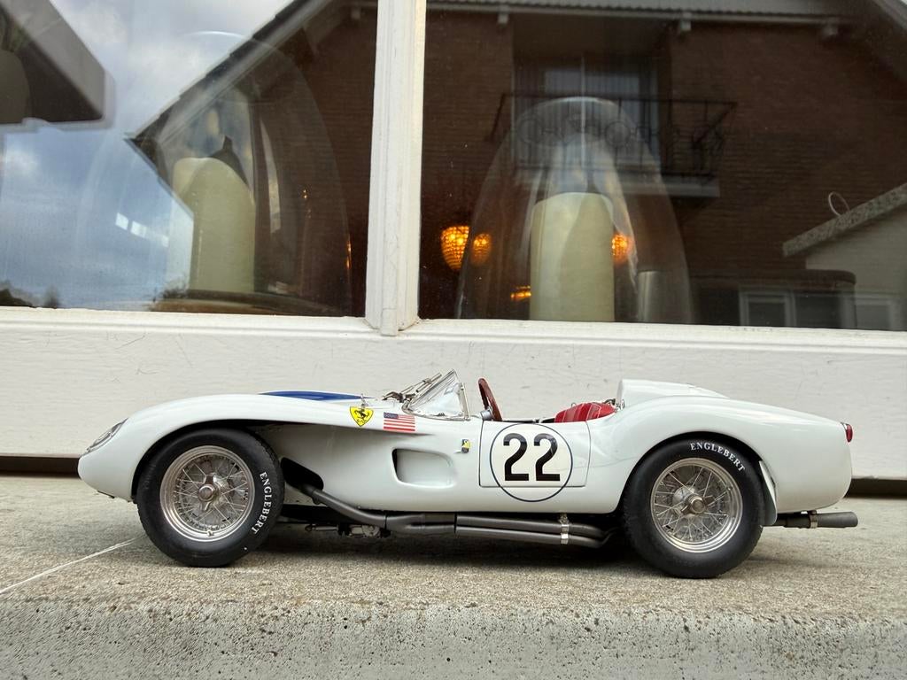 1:18 Ferrari 250 Testa Rossa #22 Lucy Belle 2 1958 CMC M-086, Overige merken, Auto, Ophalen of Verzenden, Zo goed als nieuw