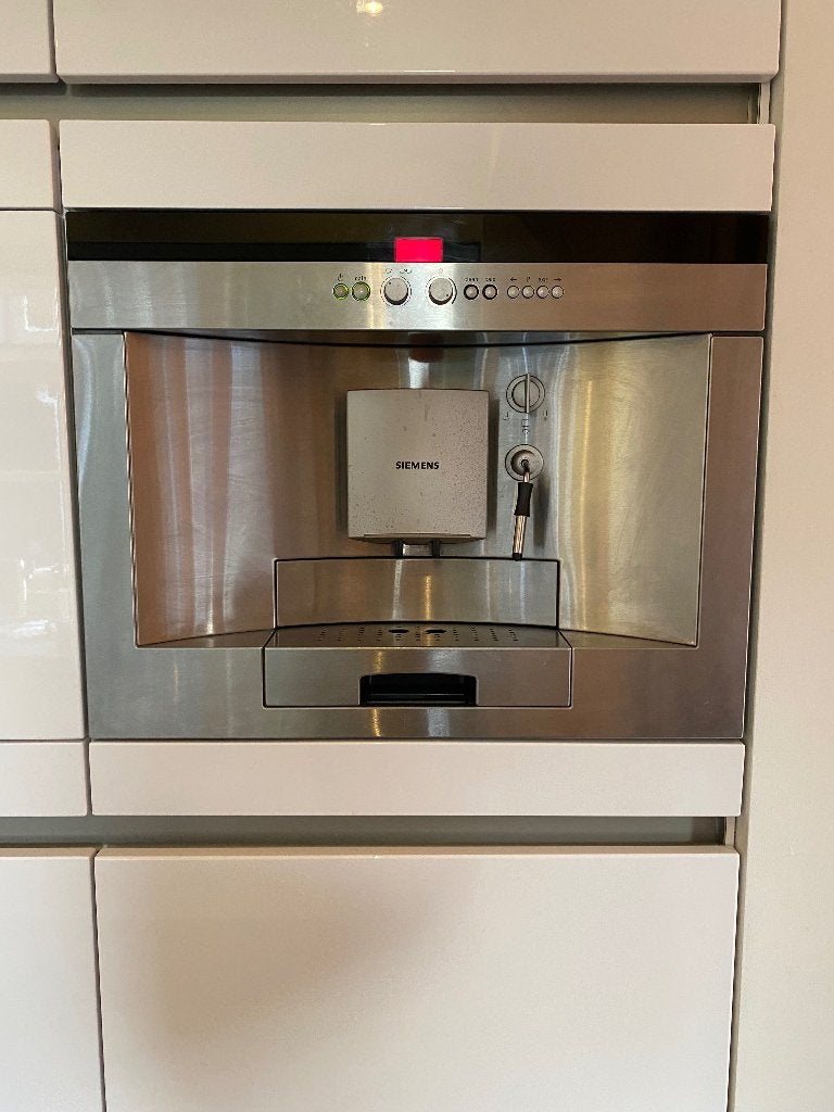 Siemens Inbouw Koffiemachine - Espresso Perfectie!, Witgoed en Apparatuur, Koffiezetapparaten, Ophalen, Gebruikt, 10 kopjes of meer