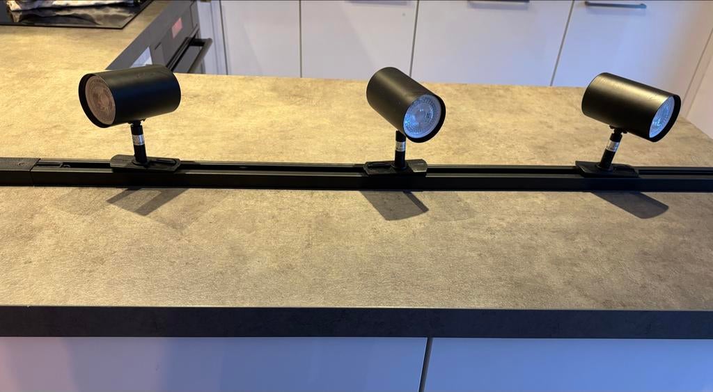 3x Zwarte High Light luxe railspots / plafondspots, Ophalen, Halogeen, Gebruikt, Metaal of Aluminium