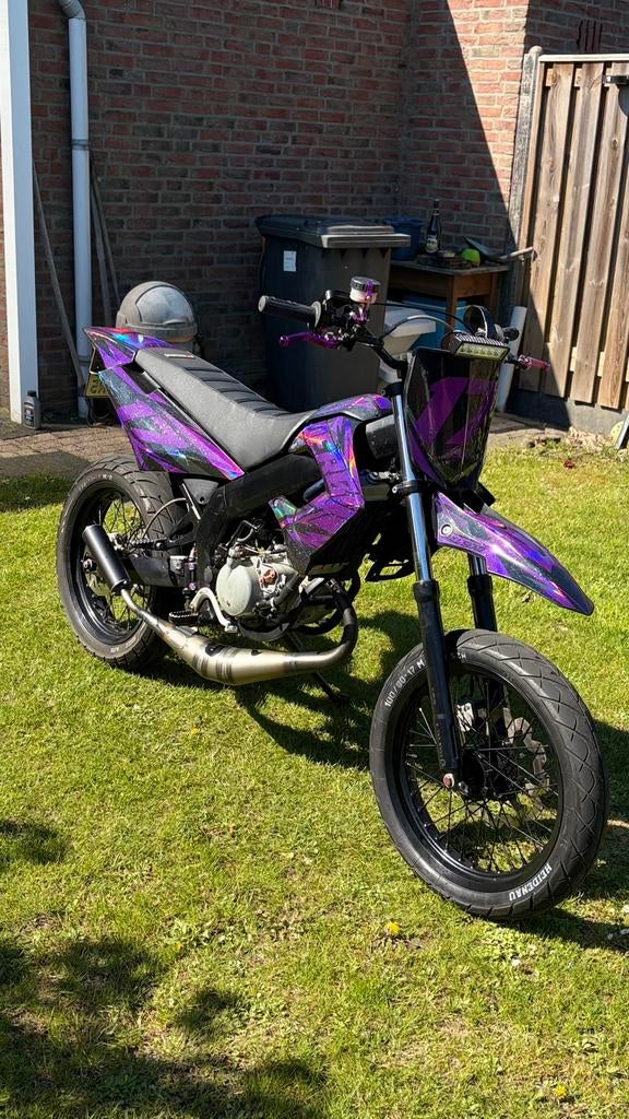 !WAARDEPEILING! Derbi senda sm xtreme, Fietsen en Brommers, Brommers | Derbi, Ophalen, Gebruikt, Maximaal 45 km/u