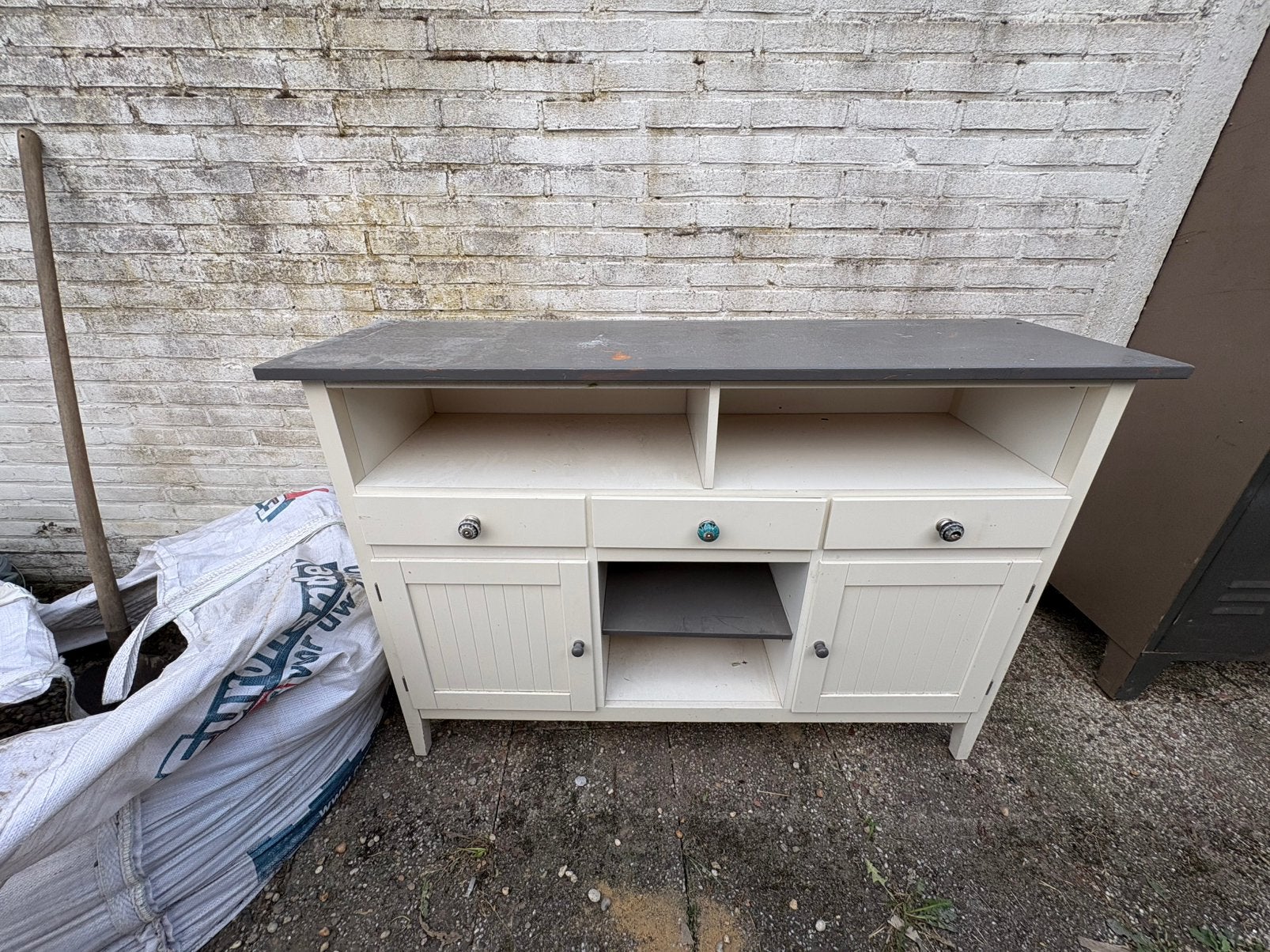 GRATIS Dressoir, Huis en Inrichting, Ophalen