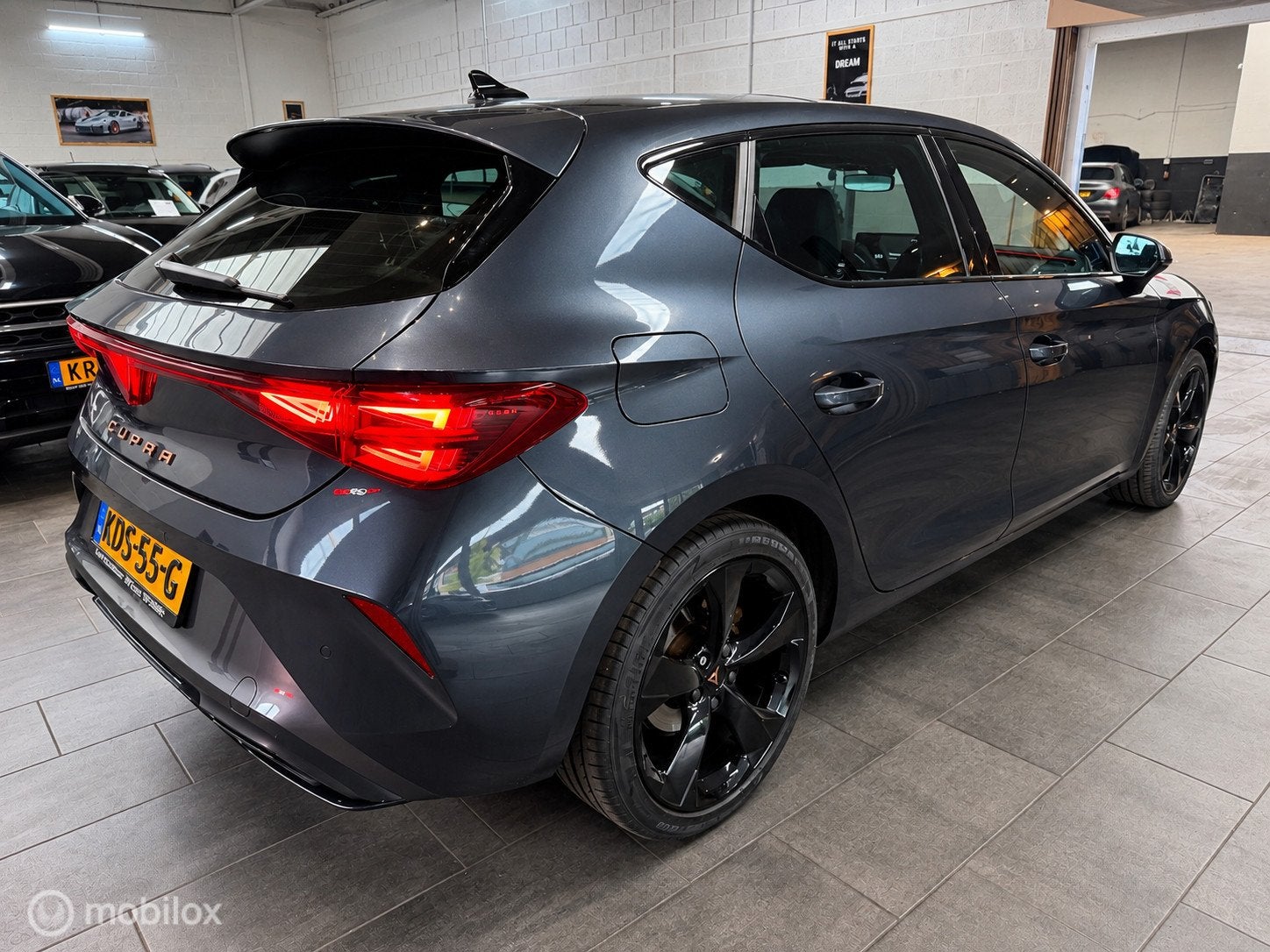 CUPRA Leon 1.5 e-TSI/ Pano / Sfeer / Camera / Key / Garantie, Stof, 4 cilinders, Leon, Bedrijf