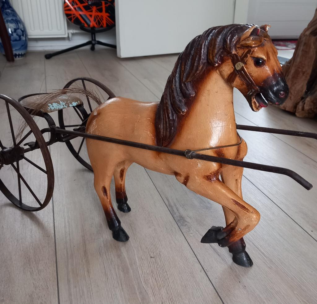Antiek speelgoed, paard met koets, Antiek en Kunst, Antiek | Speelgoed, Ophalen of Verzenden