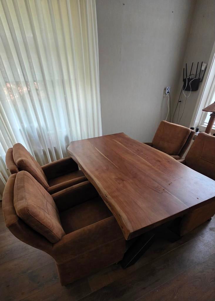 Eetkamerset met houten tafel en 4 stoelen, Ophalen, Gebruikt, 4 tot 6 stoelen