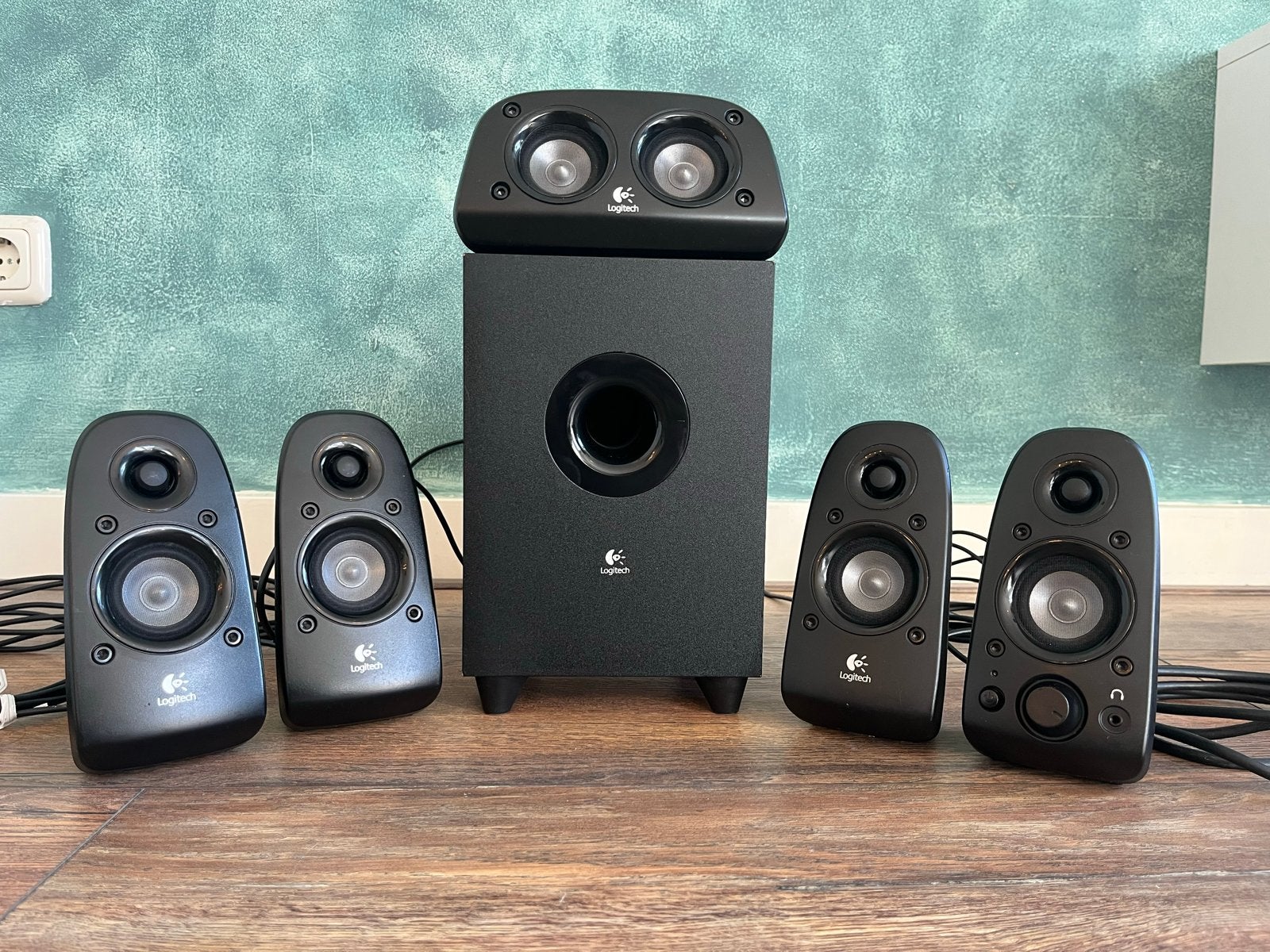 Logitech Z506 Surround Sound Speakerset, Ophalen of Verzenden, Gebruikt