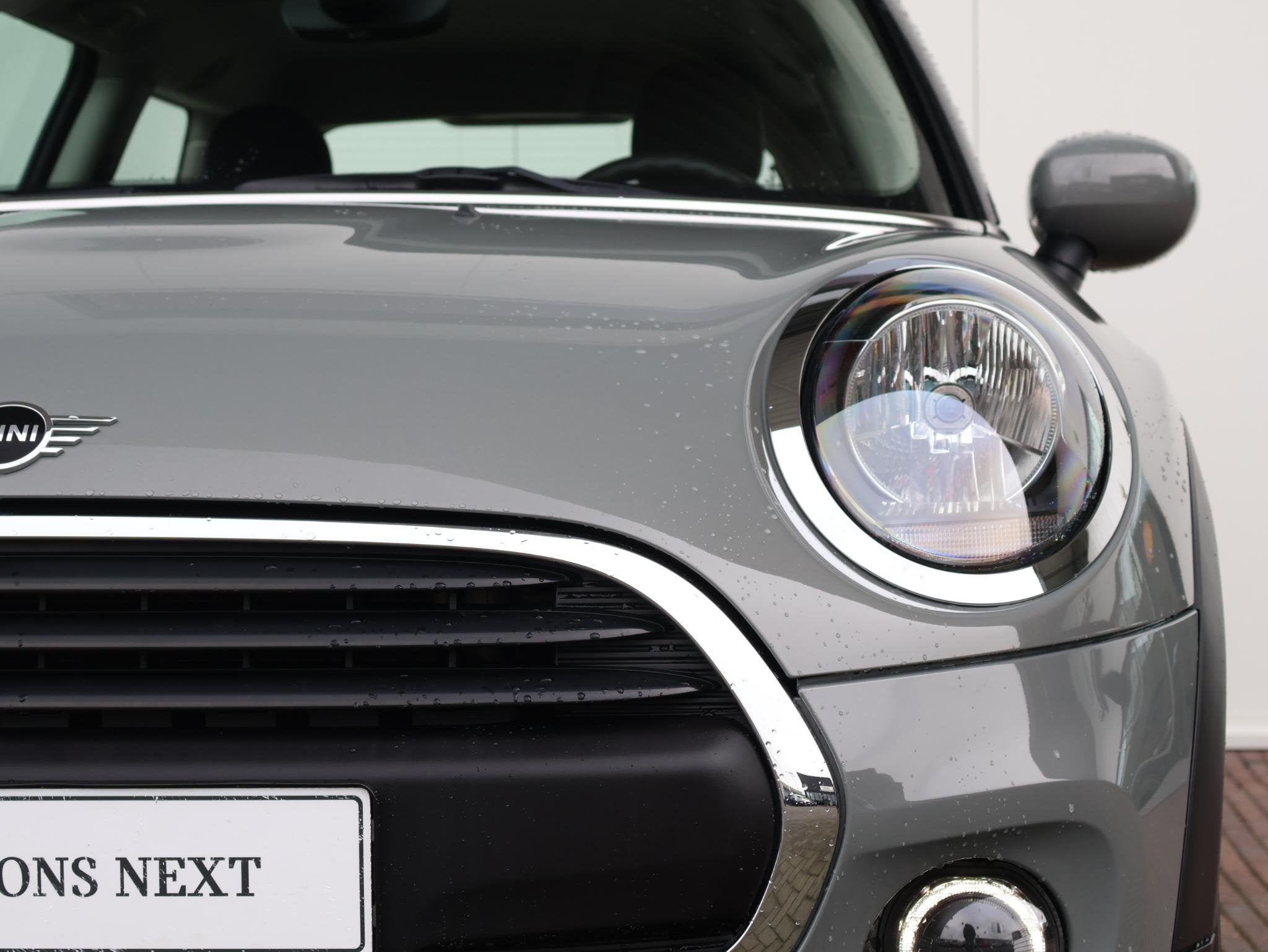MINI mini 1.5 One First Salt / Airco / Multifunctioneel inst, Auto's, Voorwielaandrijving, Stof, Gebruikt, Met garantie (alle)