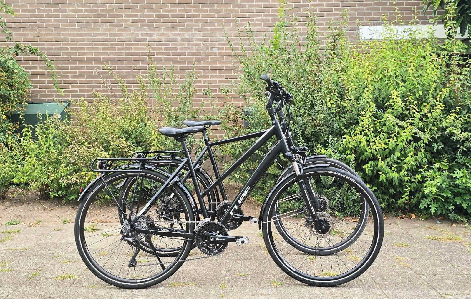 Twee Cube Touring SL hybride fietsen te koop, 28inch, Fietsen en Brommers, 28 inch, Gebruikt, Vering, Meer dan 20 versnellingen