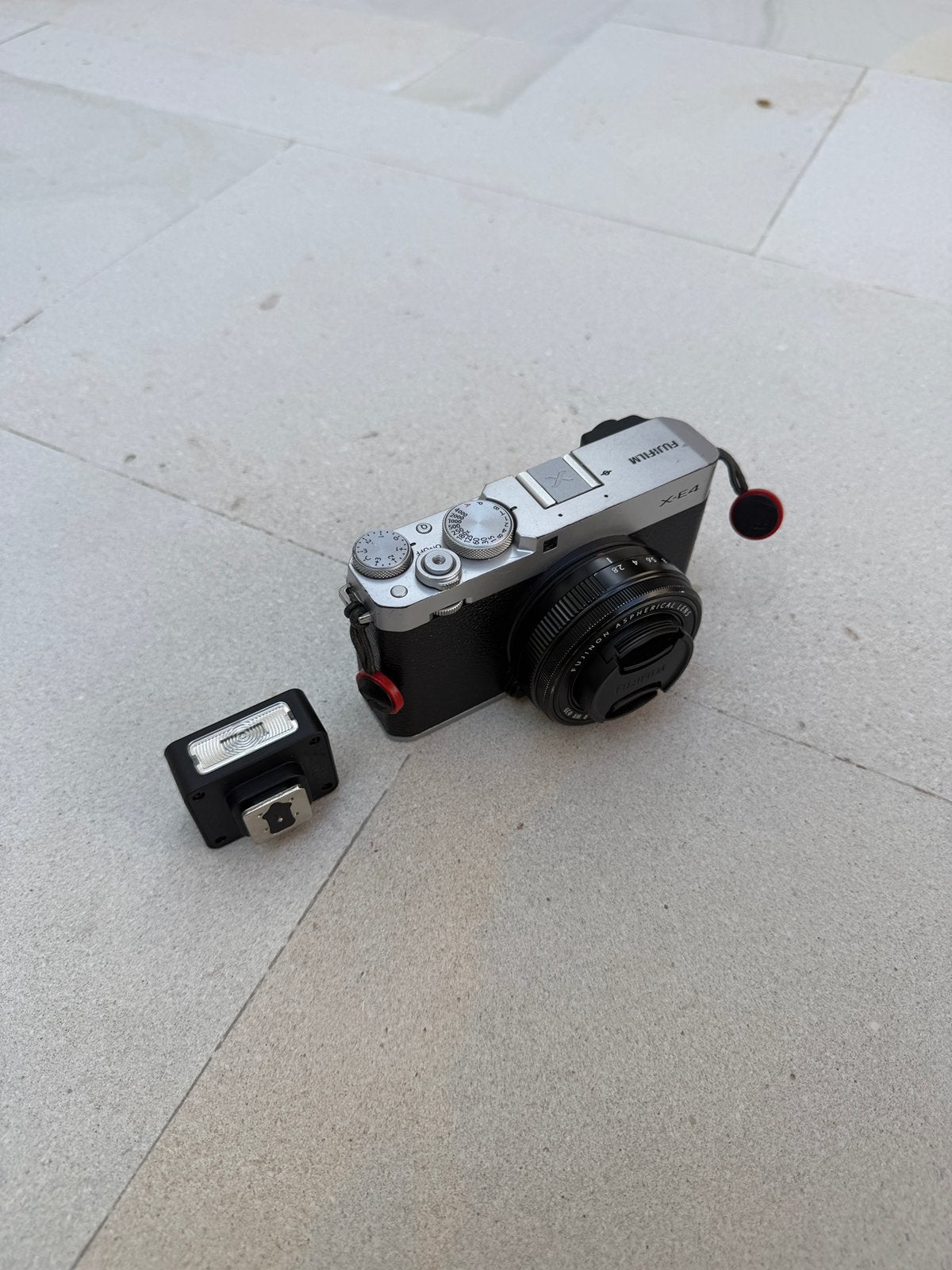 Fuji XE4 with 27mm Lens and Accesories., Audio, Tv en Foto, Fotografie | Lenzen en Objectieven, Ophalen of Verzenden, Gebruikt