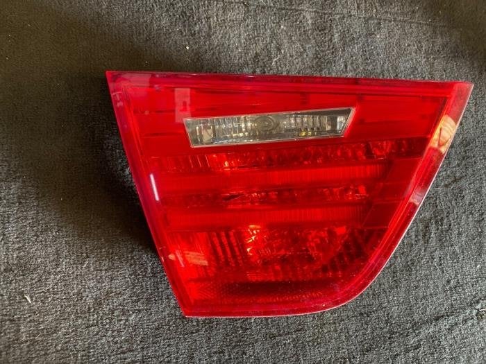 Achterlicht links van een BMW 3-Serie, Gebruikt, -, -, 3 maanden garantie