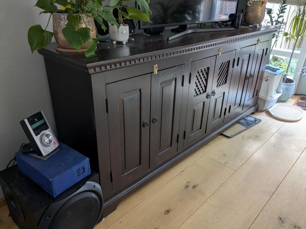 Prachtig houten dressoir, Huis en Inrichting, Kasten | Dressoirs, Gebruikt, 200 cm of meer, 25 tot 50 cm, Met deur(en), Ophalen
