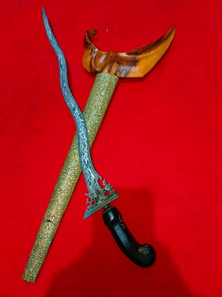 Antieke Keris Naga Owah-Owahan 5 Luk Ngulit Semangka SVG10, Wapen, Verzenden, Overige materialen, Indonesië