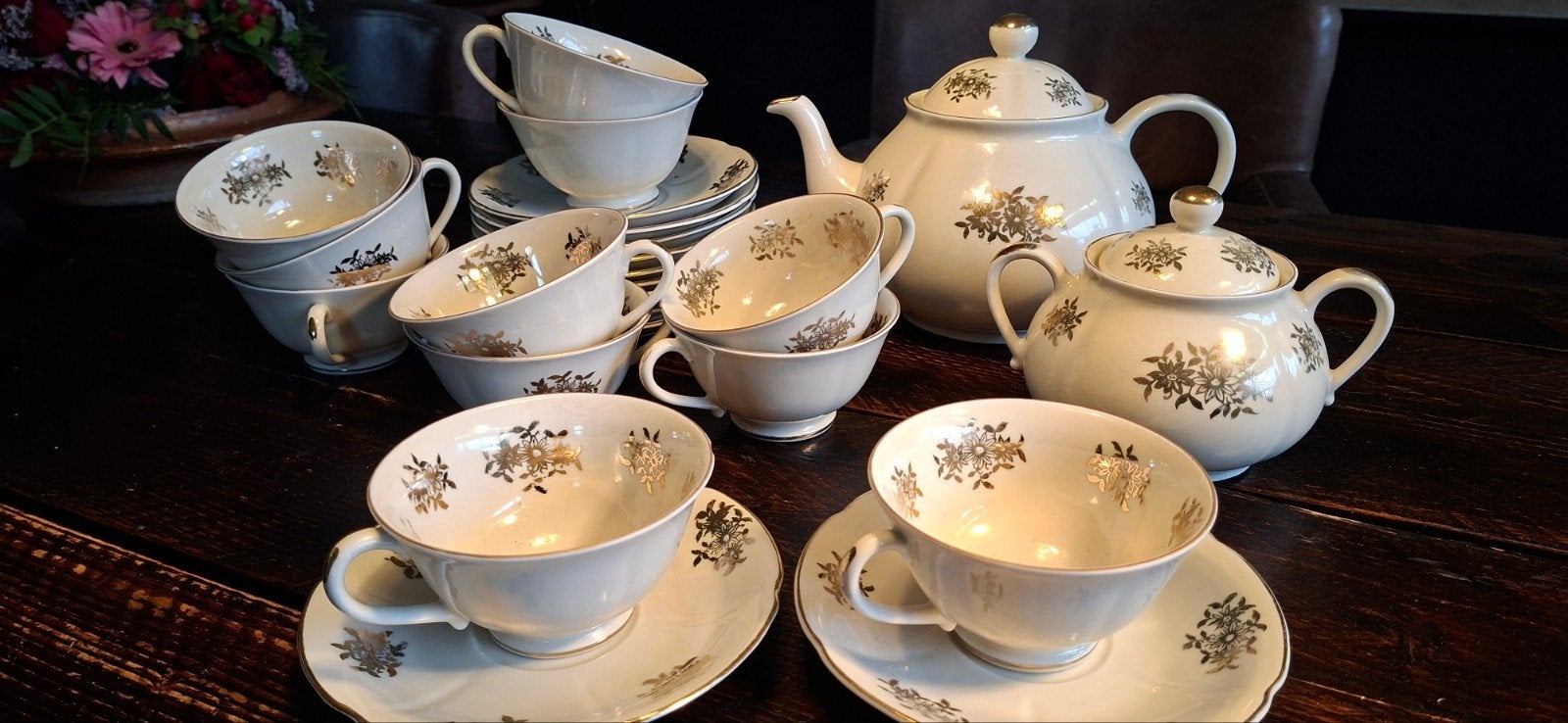 Mosa Theeservies Maastricht - Vintage met Gouden Decoratie, Antiek en Kunst, Ophalen