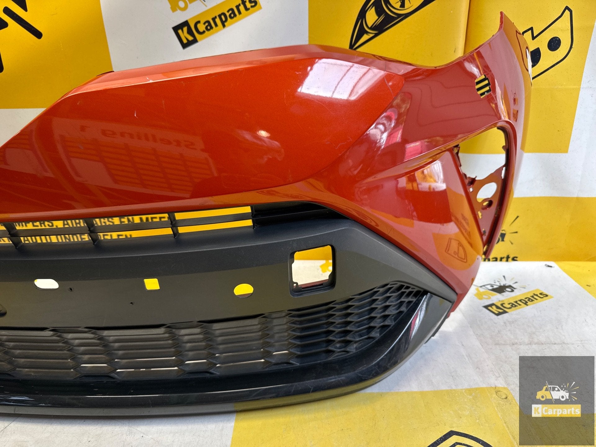 Voorbumper Toyota CHR C-HR origineel bumper 52119-F4010, Auto-onderdelen, Info@fabrikant.eu, Ophalen of Verzenden, Toyota, Bumper