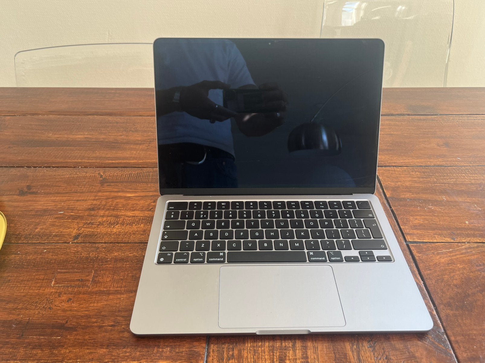 Macbook Air Grey M2 256GB 16GB-RAM (2022), Ophalen of Verzenden, Zo goed als nieuw, 13 inch, MacBook Air