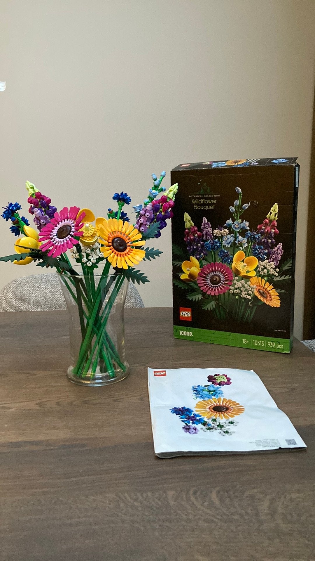 Lego icons 10313 wildflower bouquet (939 stukjes), Lego, Ophalen of Verzenden, Zo goed als nieuw, Icons