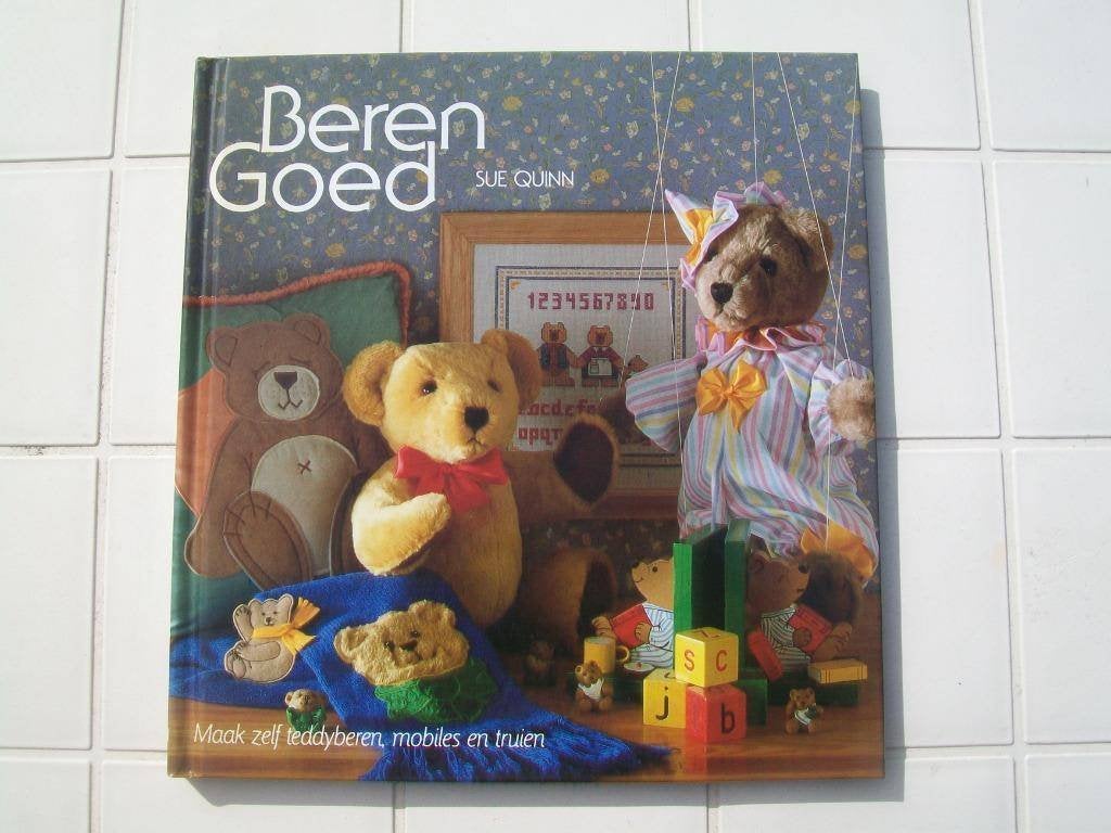 Beren goed Maak zelf teddyberen mobiles en truien Sue Quinn, Boeken, Ophalen of Verzenden, Zo goed als nieuw, Sue Quinn