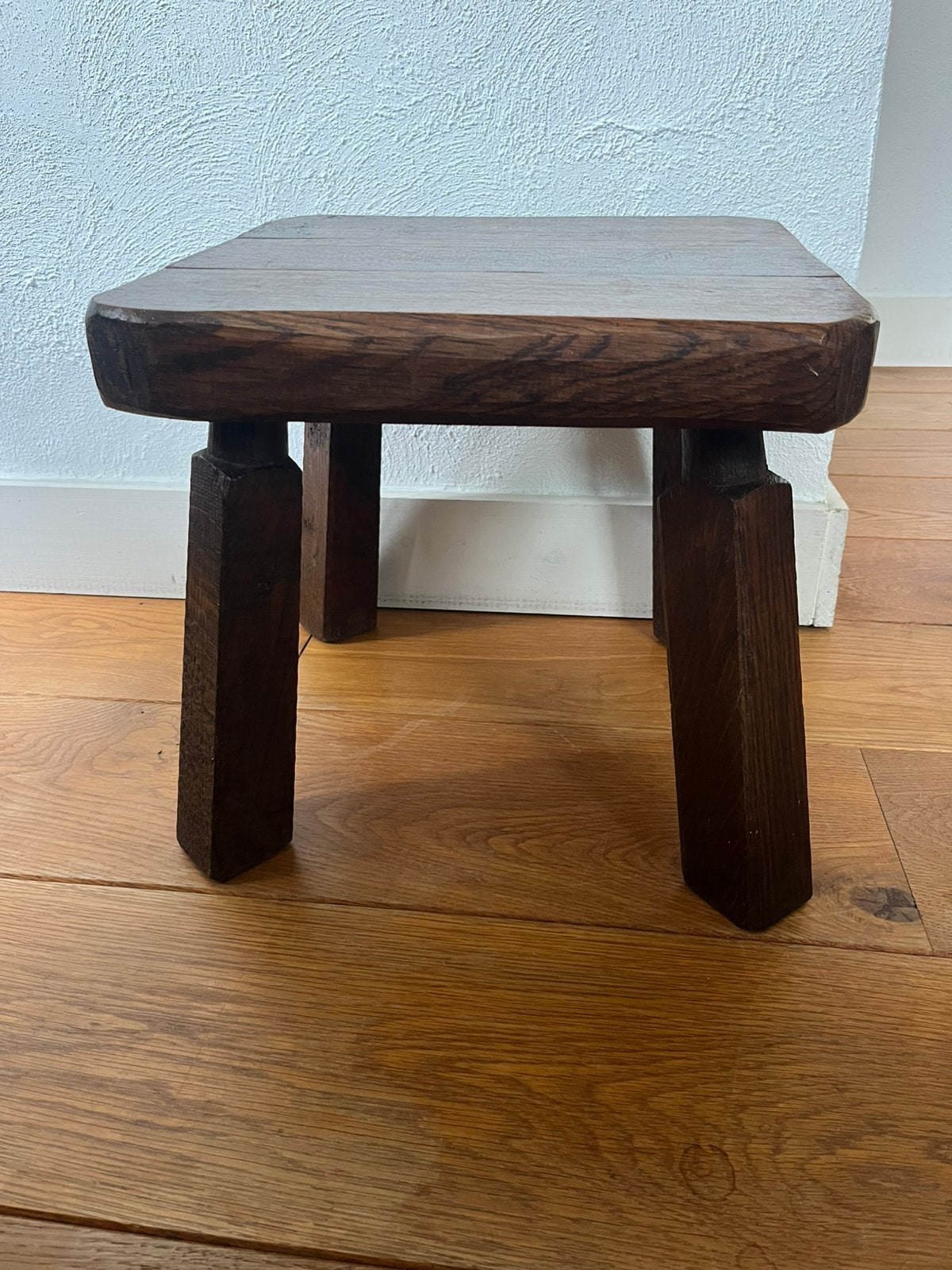 Vintage houten kruk bijzettafel eiken robuust plantentafel, Ophalen, Huis en Inrichting