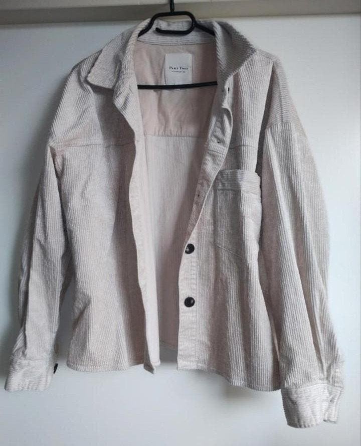 Mooi jasje van ribstof, Ophalen of Verzenden, Zo goed als nieuw, Maat 46/48 (XL) of groter